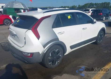 2023 Kia Niro Ev Wave z USA, uszkodzony, nr VIN KNDCT3L15P5016623